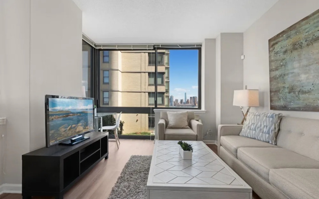 2 Bedrooms Luxury Apartment