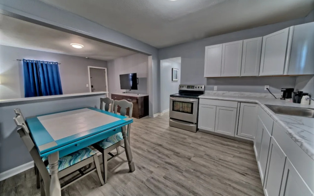 1 Bedroom Standard room with pool view