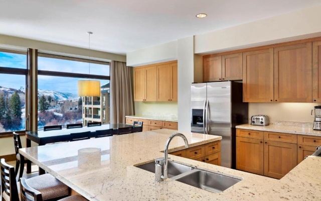 3 Bedrooms Suite with balcony