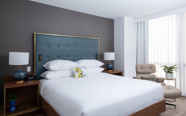 Classic Double room with partial view