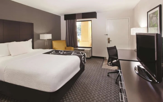 Exterior Corridor room