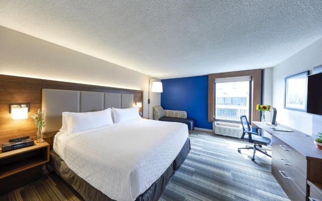 1 Bedroom Suite