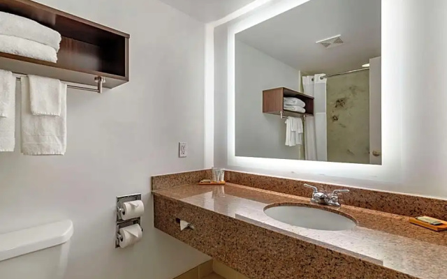 Double Suite
