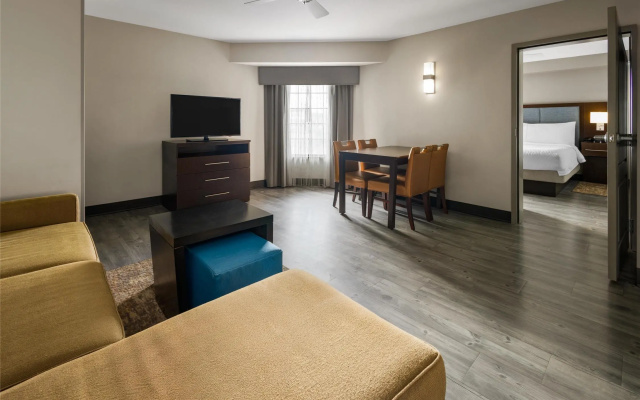 2 Bedrooms Suite