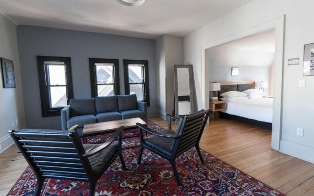 3 Bedrooms Suite