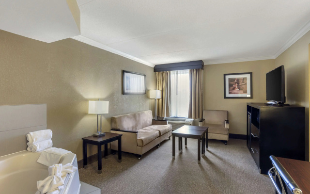 Double Suite