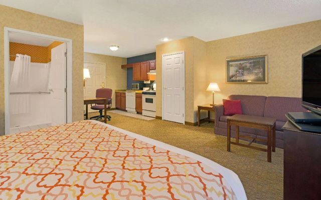 Double Suite