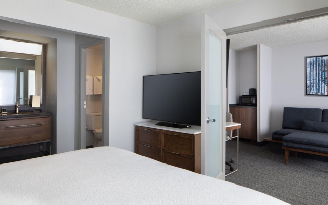 2 Bedrooms Double Suite