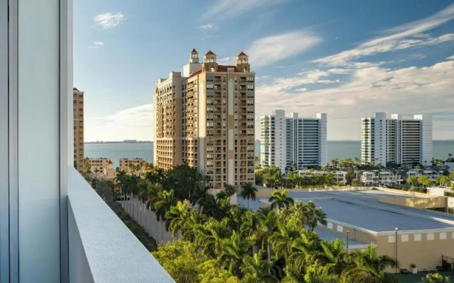 Standard Quadruple room with balcony and with bay view