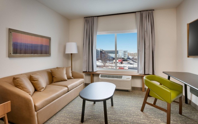 Double Suite