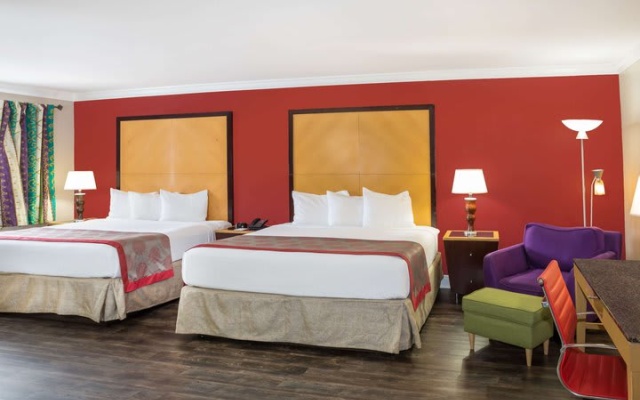 Grand room