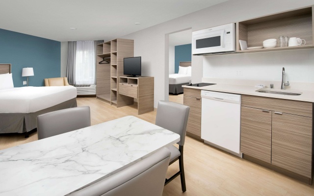 Standard Sextuple room