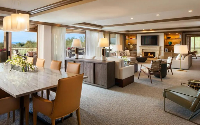 1 Bedroom Presidential Double Suite with balcony and with golf view