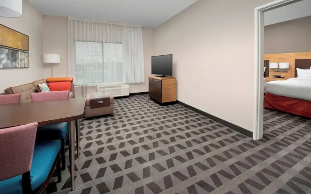 1 Bedroom Suite