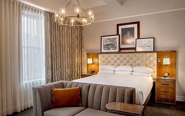 Suite with water view