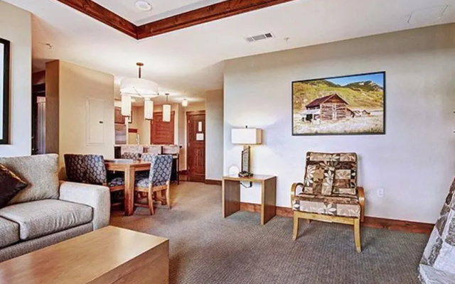 1 Bedroom Standard Double room with balcony