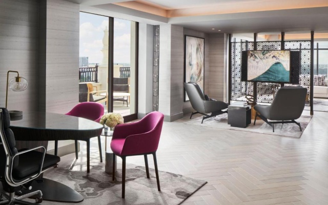 Presidential Suite