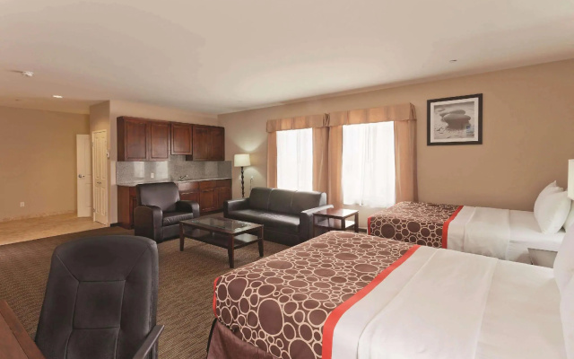 Deluxe Quadruple Suite