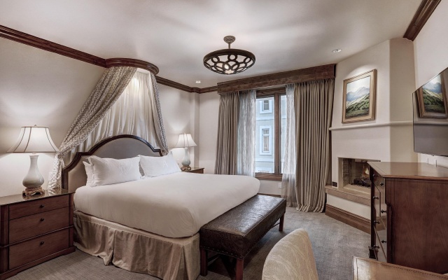 Superior room