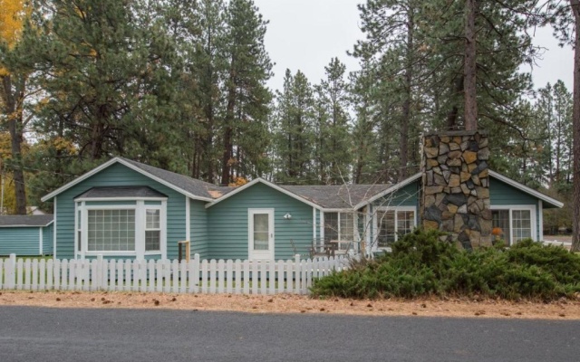 3 Bedrooms Cottage