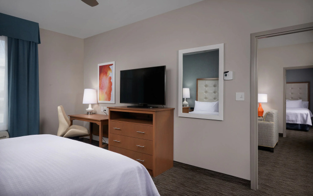 2 Bedrooms Suite