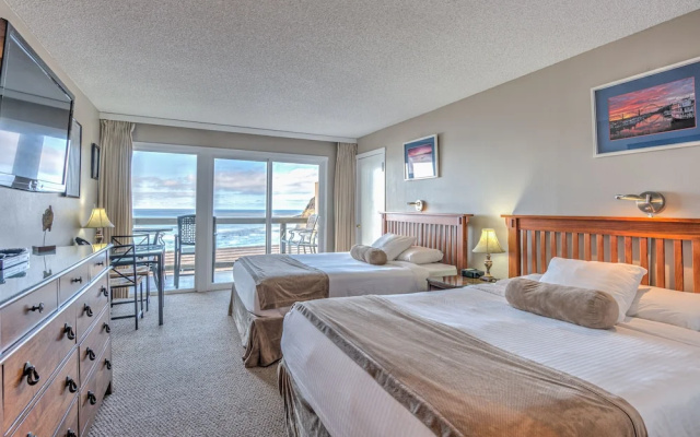 Standard Quadruple room with ocean view