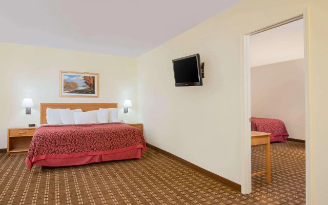 Quadruple Suite