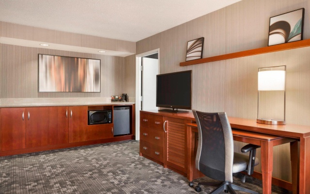 1 Bedroom Double Suite