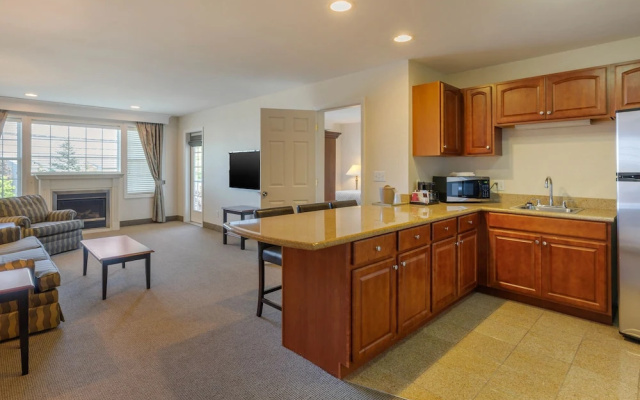 Luxury Suite