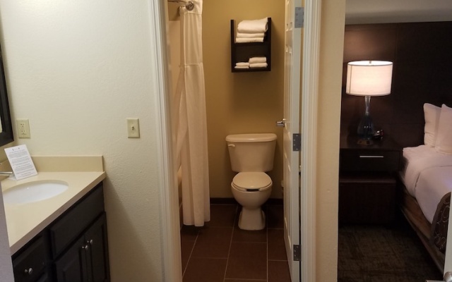 2 Bedrooms Suite