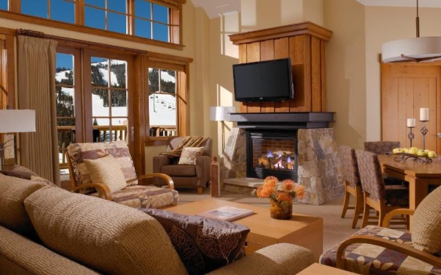 Standard Family room