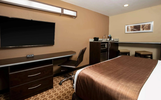 Deluxe Double Suite