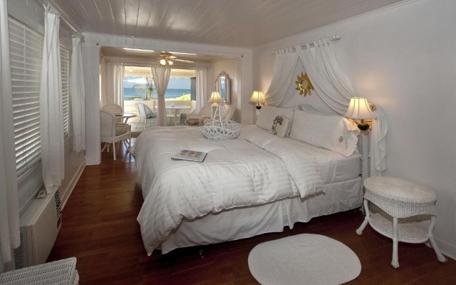 Bungalow with sea view