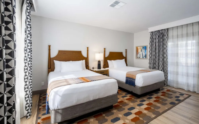 1 Bedroom Quadruple Suite