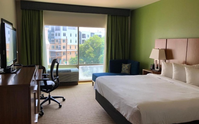 Deluxe Double Mobility Accessible room
