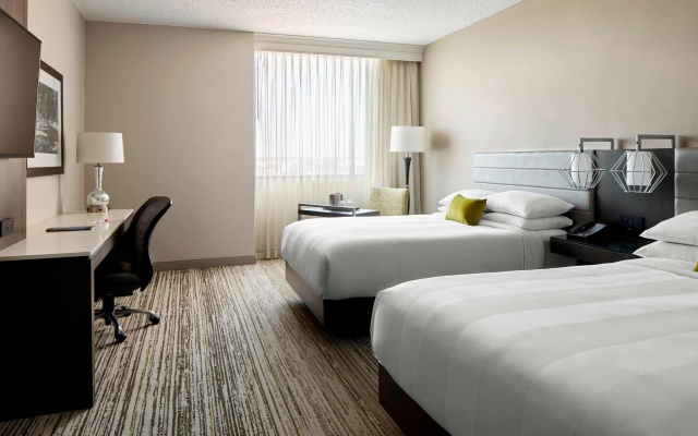 Standard Quadruple Club room