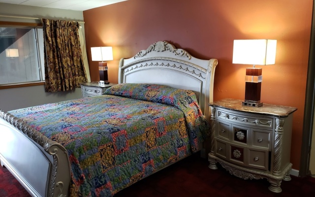 Economy room