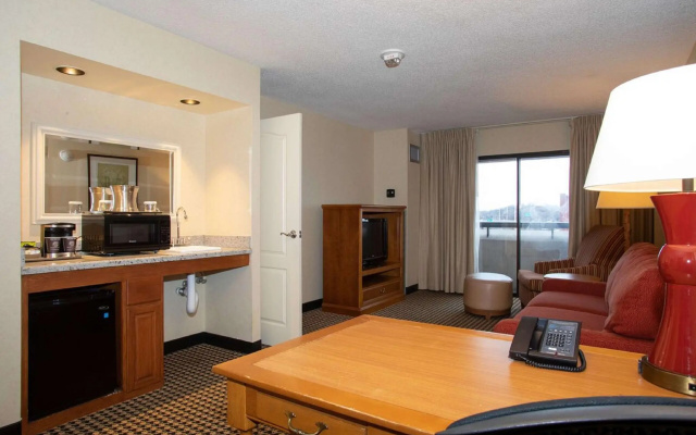 1 Bedroom Double Suite