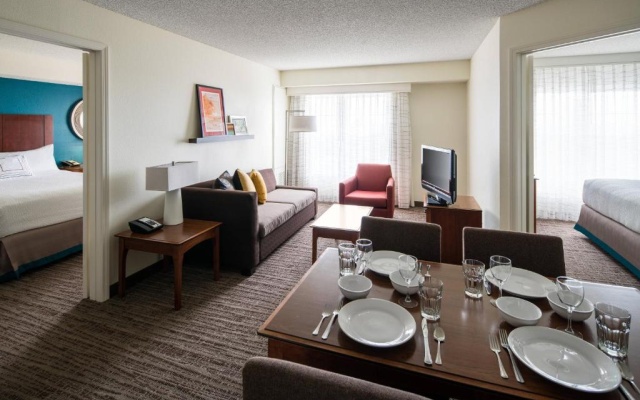 2 Bedrooms Double Suite