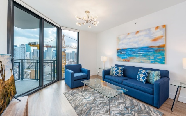 1 Bedroom Luxury Apartment with balcony
