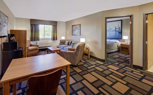 1 Bedroom Double Suite