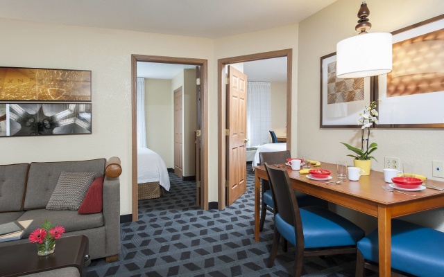 2 Bedrooms Suite