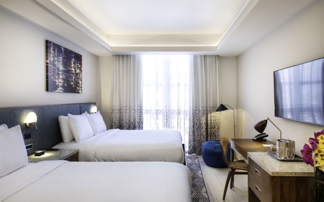 Deluxe Quadruple room