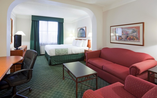 Double Suite