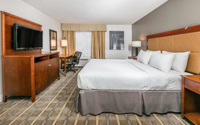 Double Suite