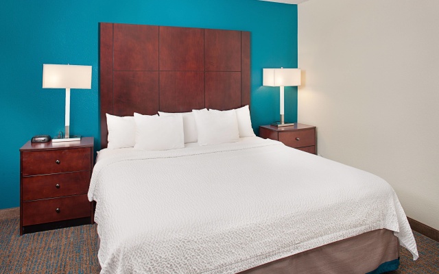 1 Bedroom Suite