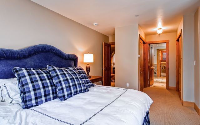 Premium room