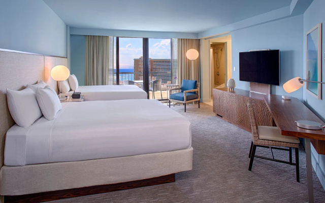 Twin room with ocean view