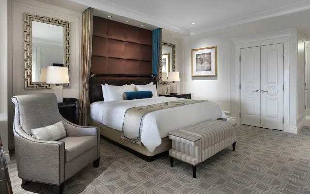 Luxury Prestige Quadruple Suite