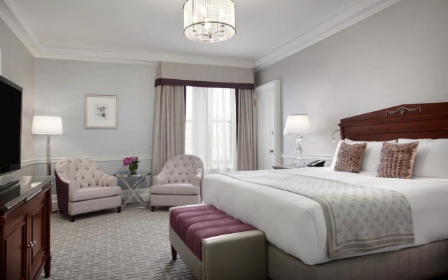 Signature Suite
